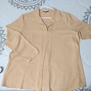 Flowy Maternity blouse 🩷